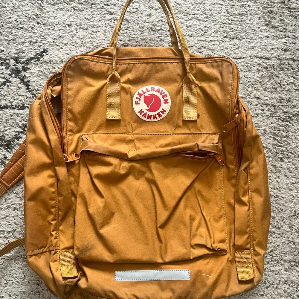 Fjallraven Kånken Backpack in Mustard